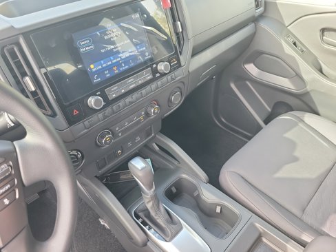 New 2026 Nissan Frontier S image 14