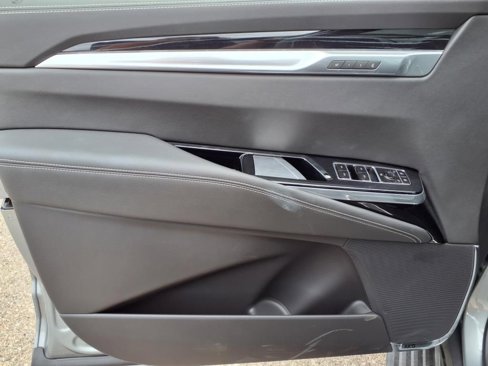 New 2025 Cadillac Escalade ESV Sport image 13