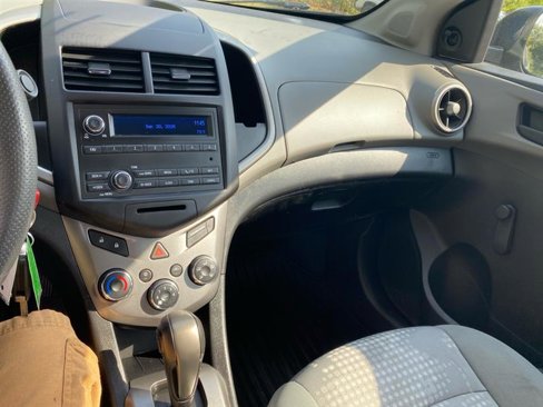 Used 2016 Chevrolet Sonic LS image 12