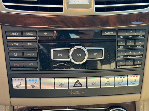 Used 2014 Mercedes-Benz CLS 550 4MATIC image 24