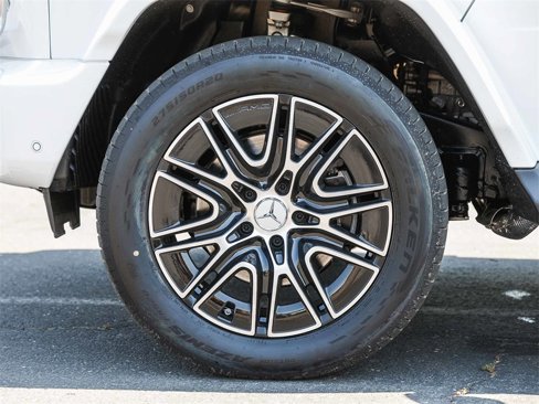 New 2025 Mercedes-Benz G 550 image 9