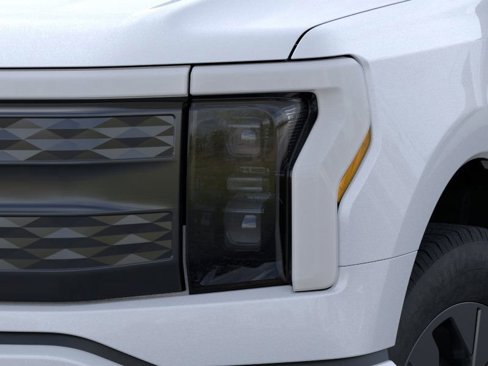 New 2025 Ford F150 Lightning Lariat w/ Max Trailer Tow Package image 18