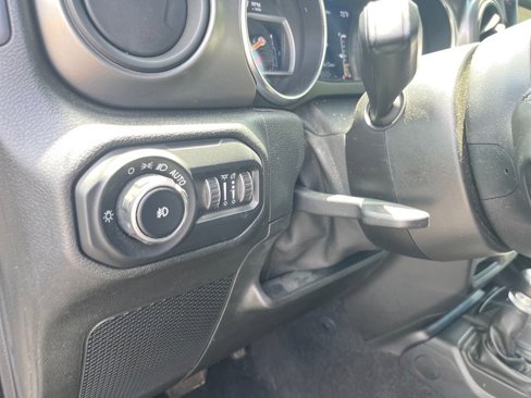 Used 2021 Jeep Wrangler Unlimited Sport image 19