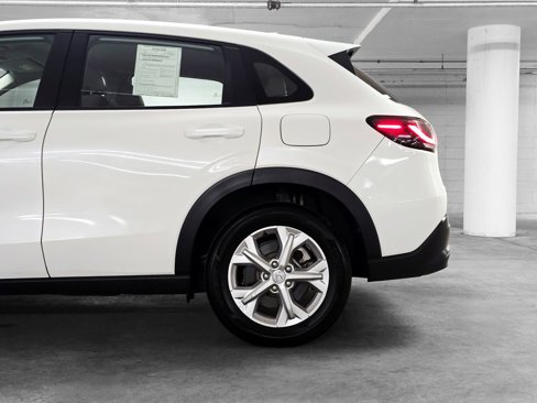 Certified 2024 Honda HR-V LX image 16