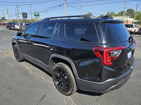 Certified 2023 GMC Acadia SLE w/ Driver Convenience Package image 5