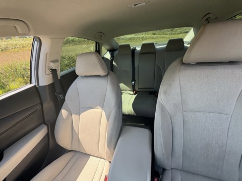 Used 2024 Honda Accord LX image 37
