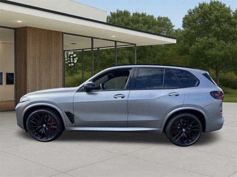New 2026 BMW X5 M60i image 12
