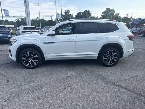 New 2025 Volkswagen Atlas SEL Premium R-Line image 3