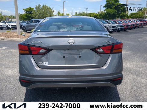 Used 2023 Nissan Altima 2.5 SV image 6