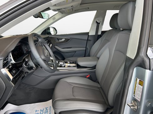 New 2025 Audi Q8 Premium Plus image 9