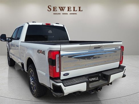 Used 2024 Ford F250 Limited image 3