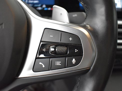 Used 2024 BMW M340i xDrive w/ Driving Assistance Package image 11