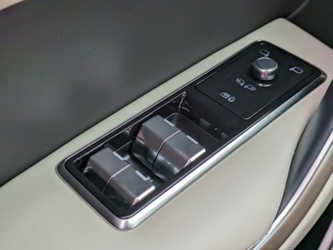 New 2026 Jaguar F-PACE R-Dynamic S image 20