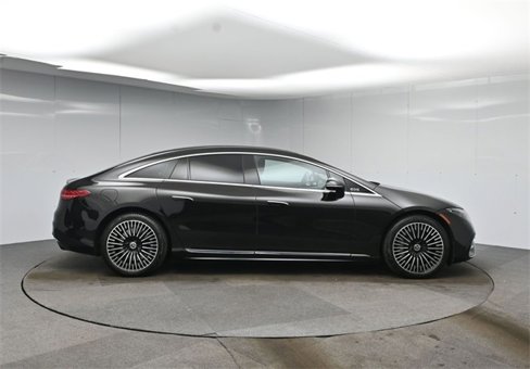 Used 2022 Mercedes-Benz EQS 580 4MATIC Sedan image 6