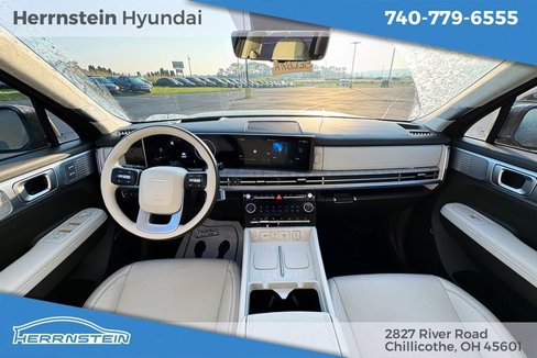 Used 2025 Hyundai Santa Fe Calligraphy image 6