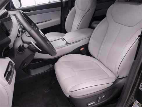 Used 2025 Hyundai Palisade SEL image 28
