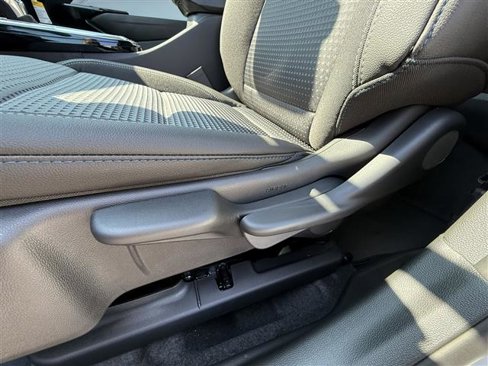 New 2025 Chevrolet Trax LT w/ LT Convenience Package image 15