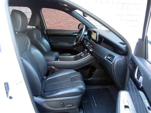 Used 2021 Hyundai Palisade Calligraphy image 18