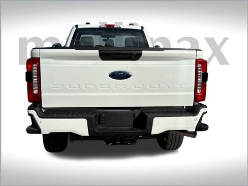 New 2025 Ford F350 4x4 Regular Cab Super Duty image 11