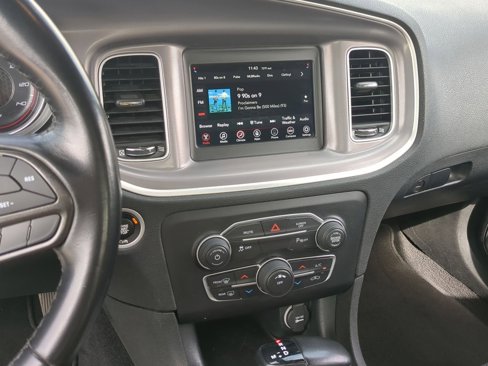 Used 2022 Dodge Charger SXT image 27