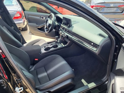 Used 2025 Honda Civic Sport image 12