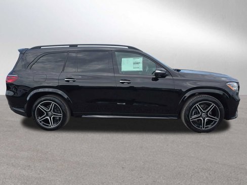 New 2026 Mercedes-Benz GLS 450 4MATIC image 2