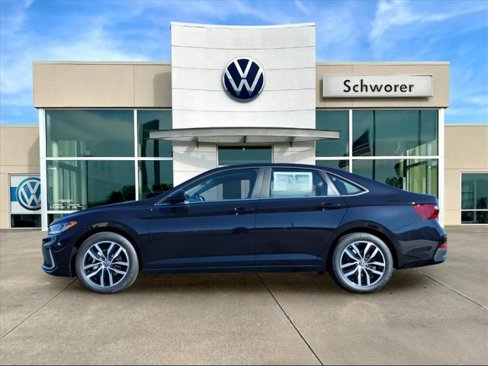 New 2026 Volkswagen Jetta SE image 1