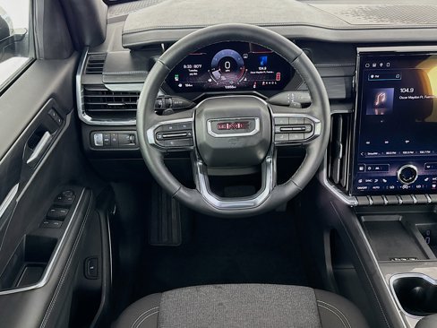Used 2025 GMC Acadia Elevation image 16