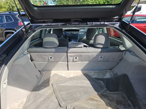 Used 2011 Toyota Prius Five image 30