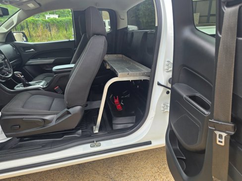 Used 2022 Chevrolet Colorado LT w/ Fleet Safety Package image 20