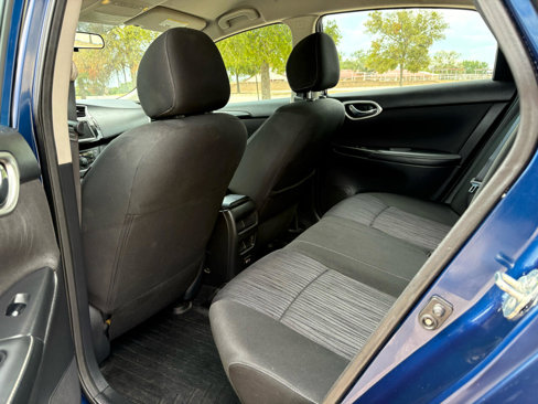 Used 2019 Nissan Sentra SV image 8