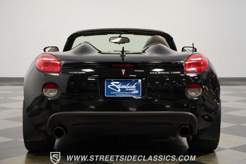 Used 2007 Pontiac Solstice GXP w/ Premium Package image 10