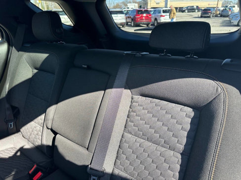Used 2019 Chevrolet Equinox LT image 12