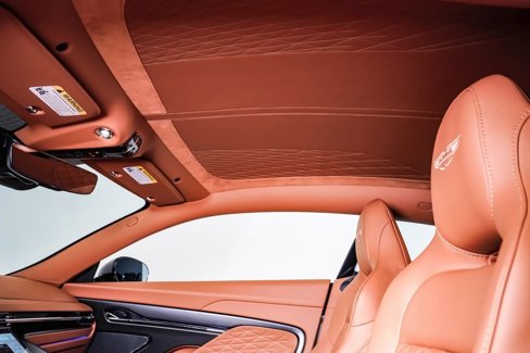 New 2025 Aston Martin DB12 Coupe image 20