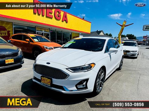 Used 2020 Ford Fusion Titanium image 2