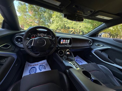 Used 2018 Chevrolet Camaro ZL1 image 54