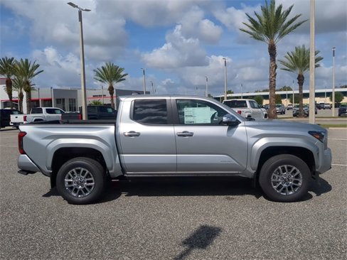 New 2025 Toyota Tacoma Limited image 4