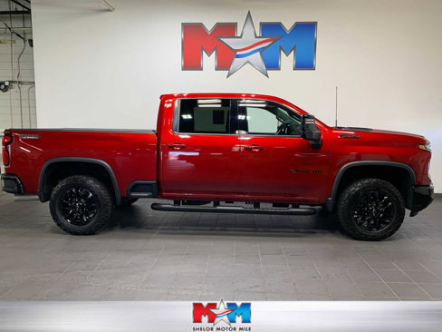 Used 2025 Chevrolet Silverado 2500 LTZ w/ LTZ Plus Package image 1