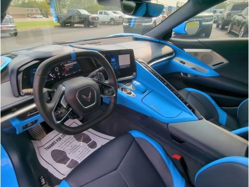 Used 2024 Chevrolet Corvette Stingray Premium Conv w/ 3LT image 13