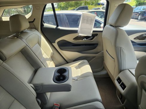 Used 2023 GMC Terrain Denali image 16