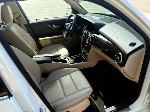 Used 2014 Mercedes-Benz GLK 350 2WD image 16