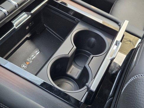 New 2026 GMC Yukon Denali w/ Sun & Power Step Package image 15