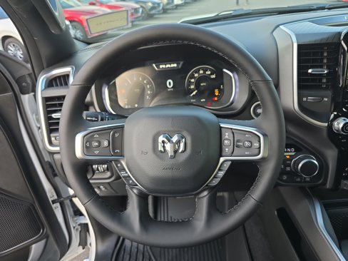 New 2025 RAM 1500 Big Horn image 28