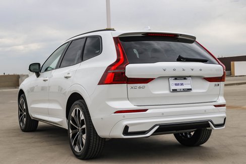 New 2026 Volvo XC60 B5 Plus w/ Protection Package Premier image 7