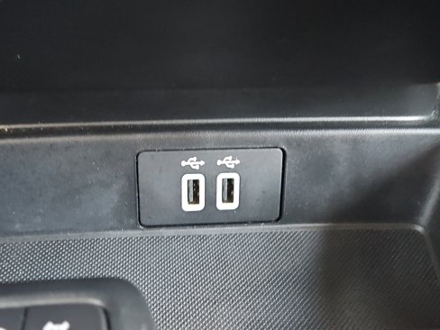 Used 2022 Ford Ranger XLT w/ Equipment Group 302A High image 11