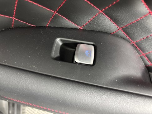 Used 2022 Genesis G70 3.3T image 51