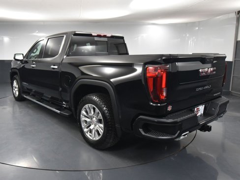 Used 2024 GMC Sierra 1500 Denali image 8