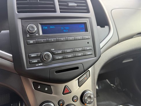 Used 2016 Chevrolet Sonic LS image 18