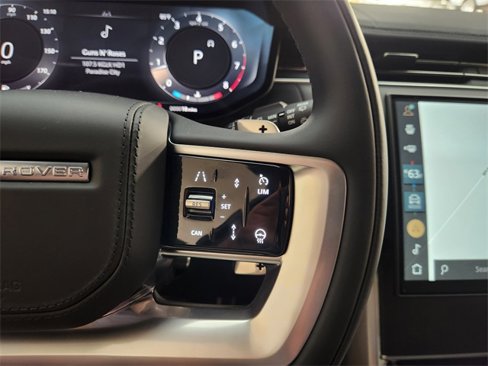 New 2025 Land Rover Range Rover SE image 27