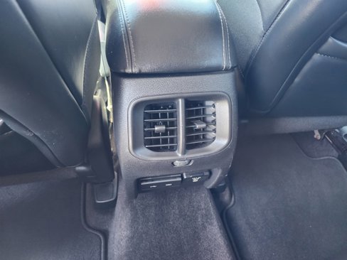 Used 2019 Jeep Cherokee Limited image 23